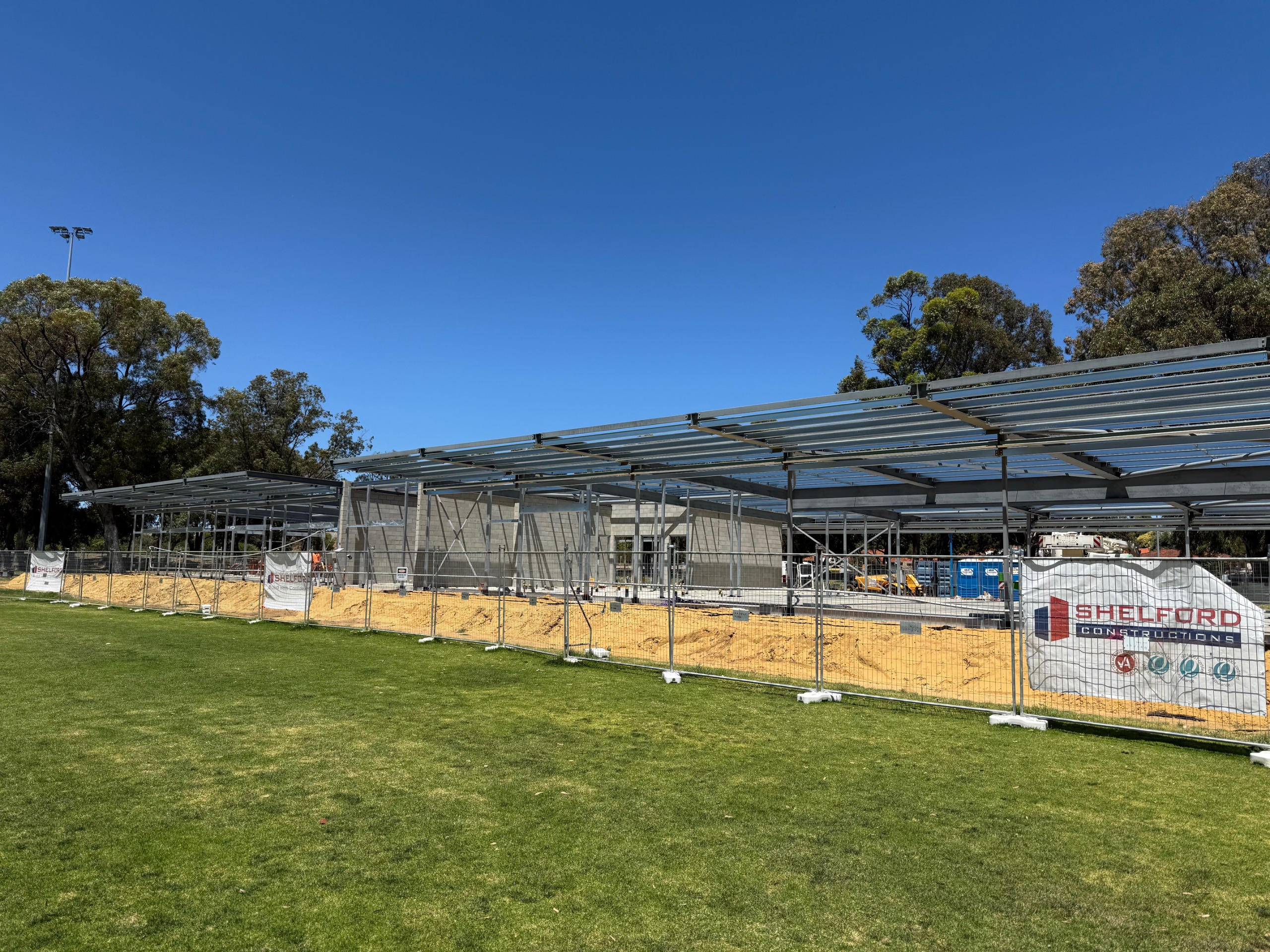 Image of new Beale Park Clubroom under contruction 